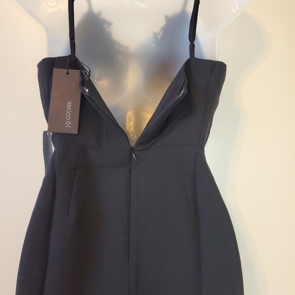 19 Cooper Nordstrom embroidered mini dress sz.sml - Picture 9 of 10